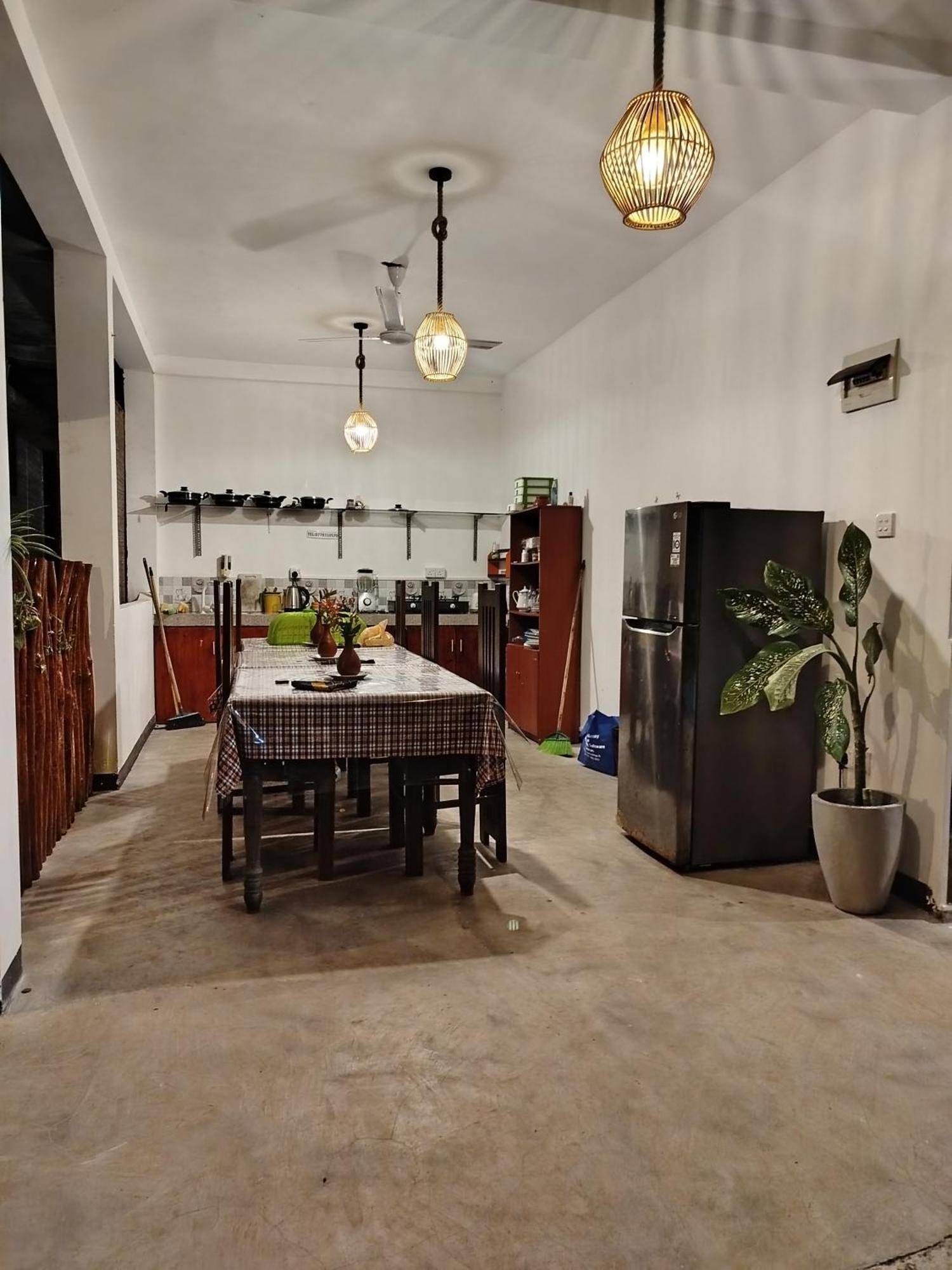 Little Villa Guest House Аханґама Екстер'єр фото