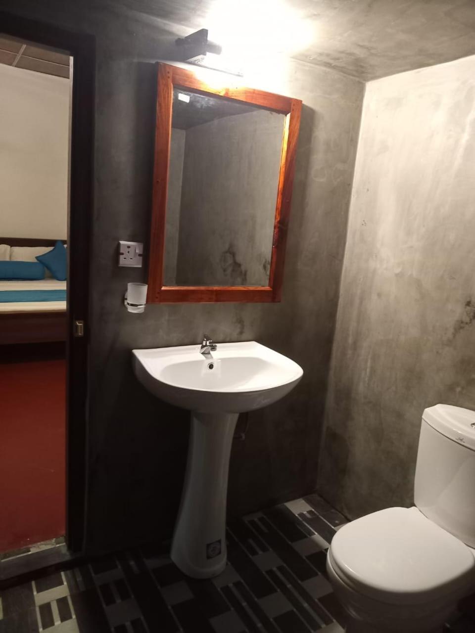 Little Villa Guest House Аханґама Номер фото