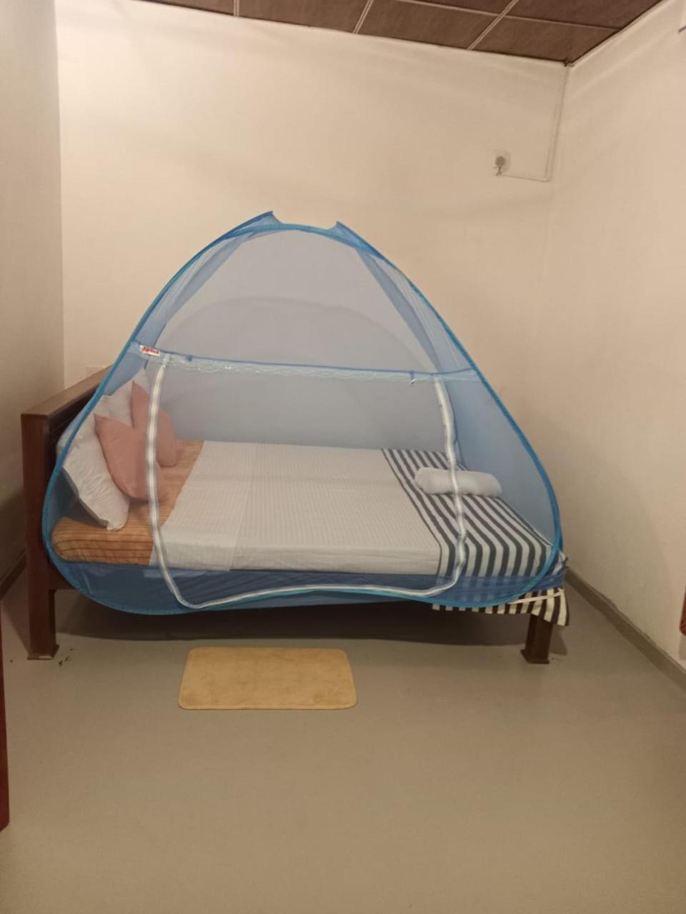Little Villa Guest House Аханґама Номер фото